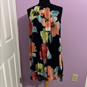 Vince Camuto Floral Colorful Sleeveless Shift Dress